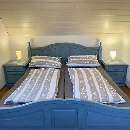 Alter Bahnhof By Interhome Neugarmssiel